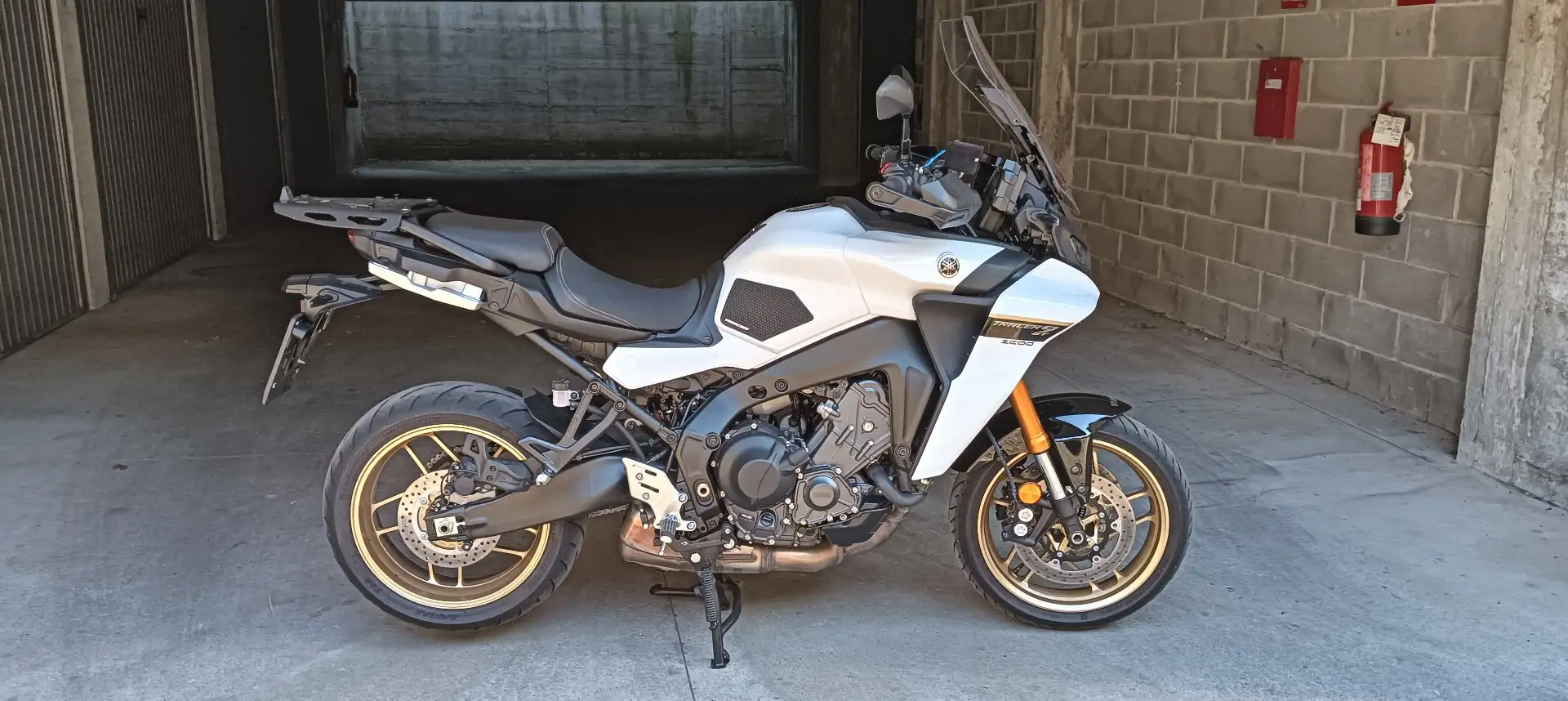 Yamaha Tracer 9 GT gt Bianco - 1