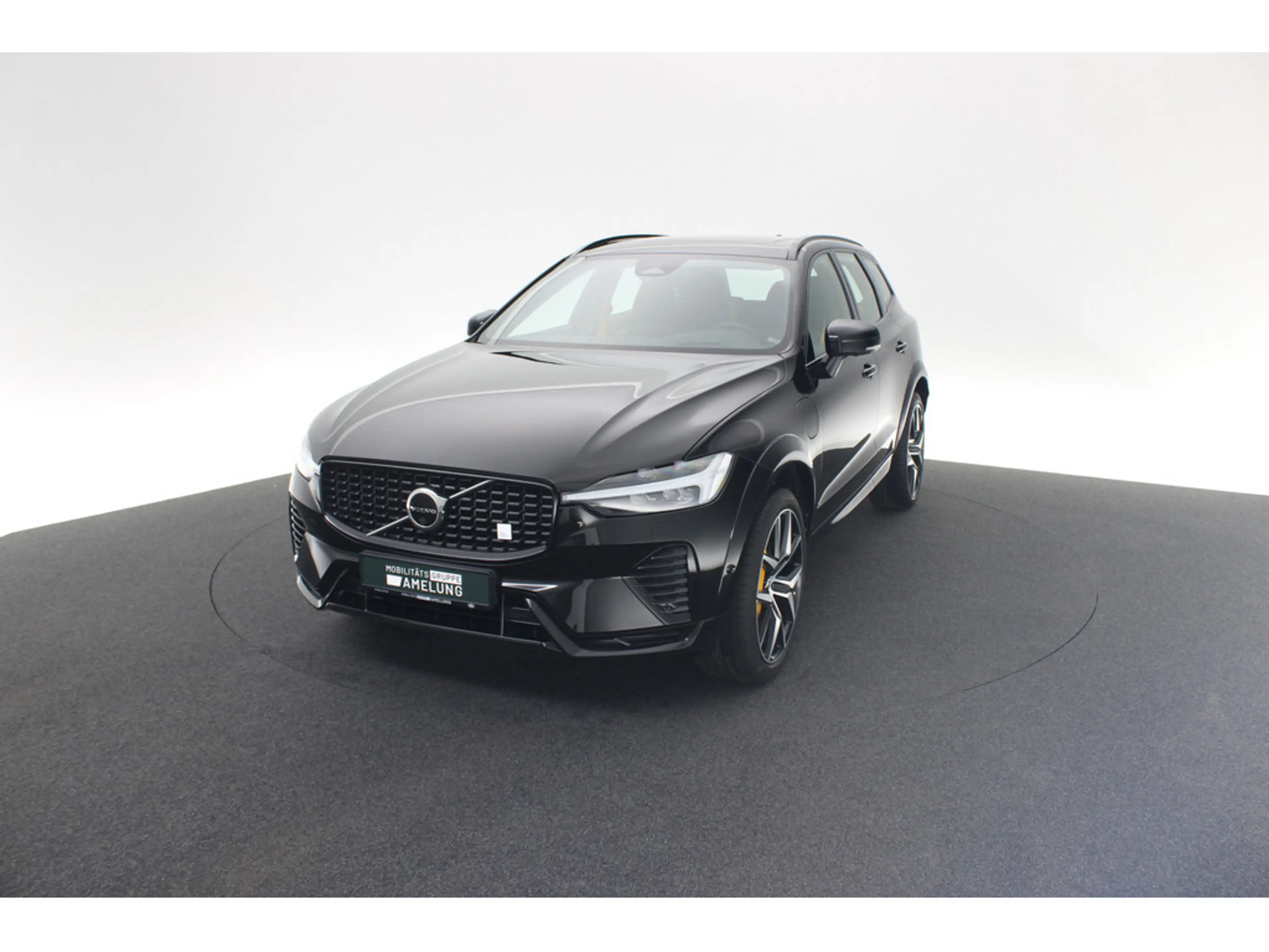 Volvo XC60 T8 Polestar Engineered Recharge Plug-In Hybrid AWD — photo 13