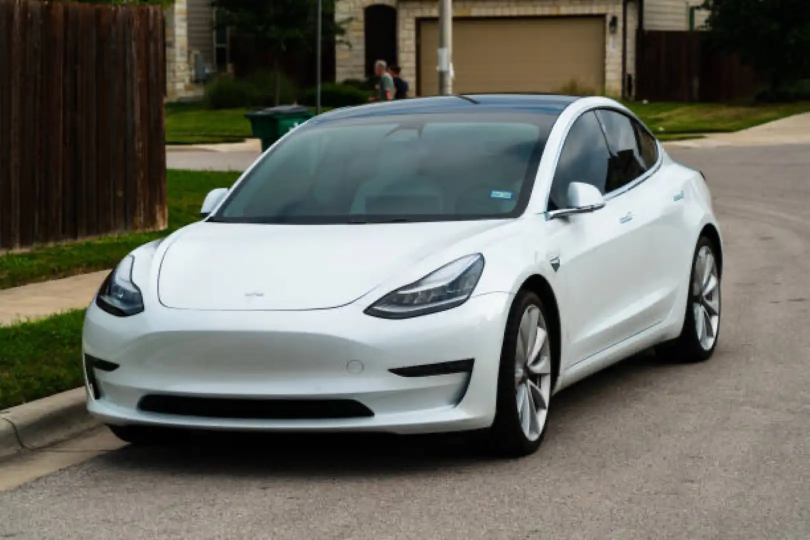 Tesla Model 3 AWD Long range Blanc - 1