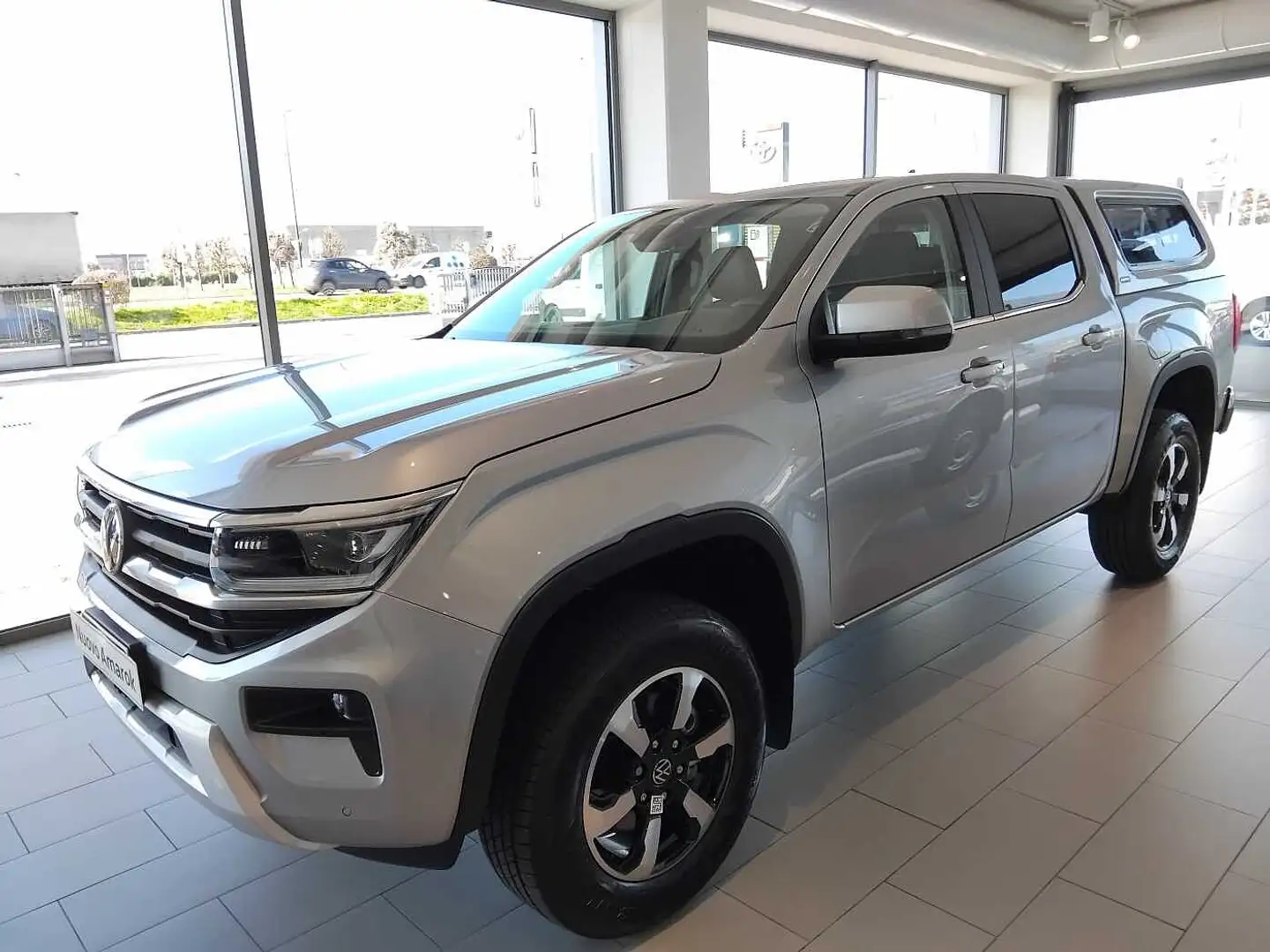 Volkswagen Amarok 3.0 V6 TDI 241CV 4MOTION AUT. STYLE Grigio - 1