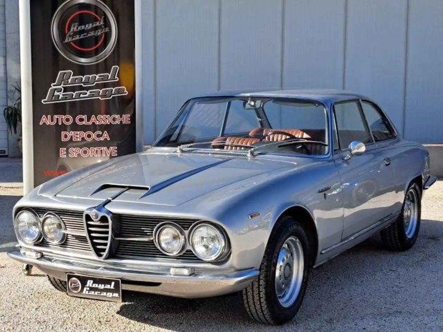 Alfa Romeo Sprint 2600 bertone -asi- Plateado - 1