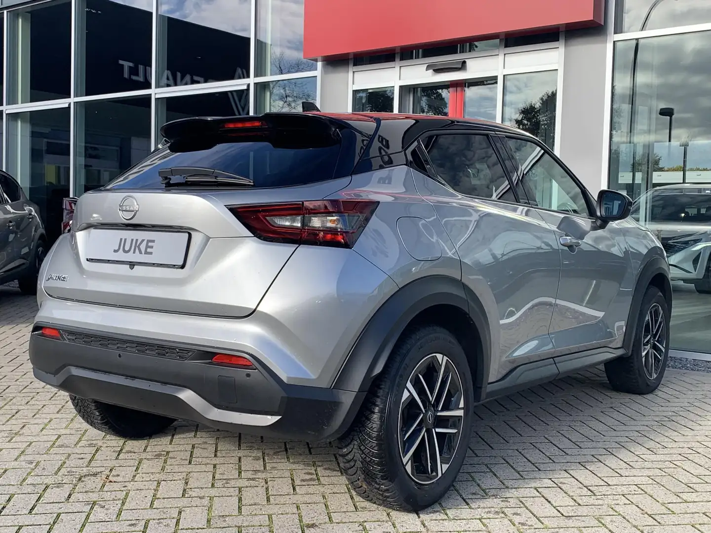 Nissan Juke 1.0 DIG-T Business Design | Stoel- stuurverwarming Gris - 2