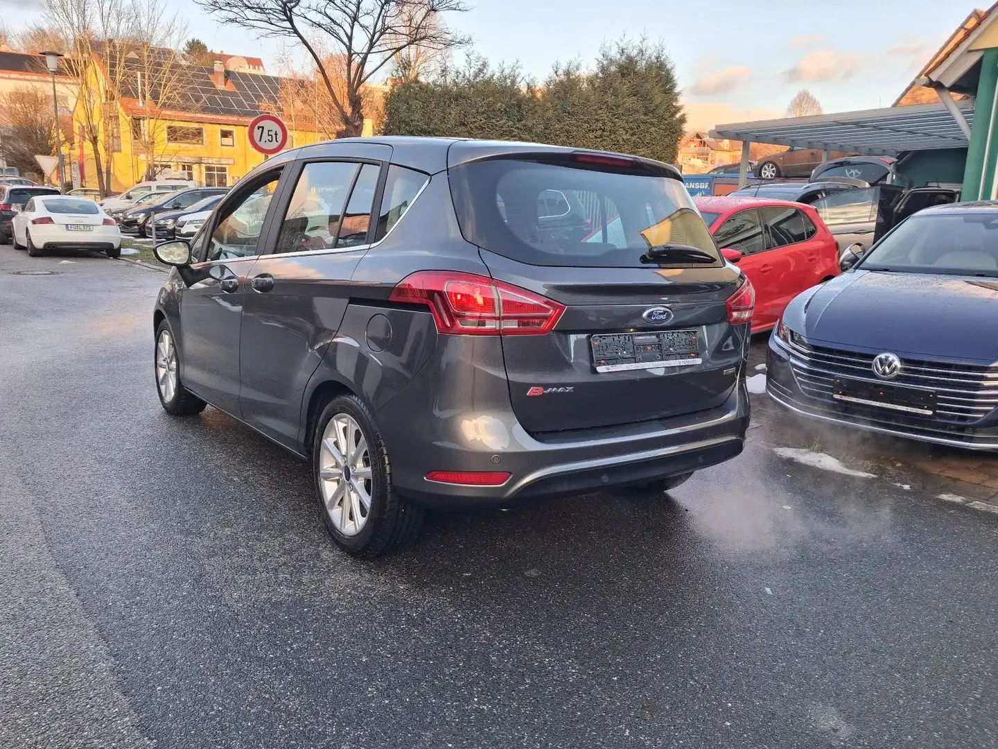 Ford B-Max 1,0 EcoBoost Titanium ALU+SITZH+Orig5900km Gris - 2