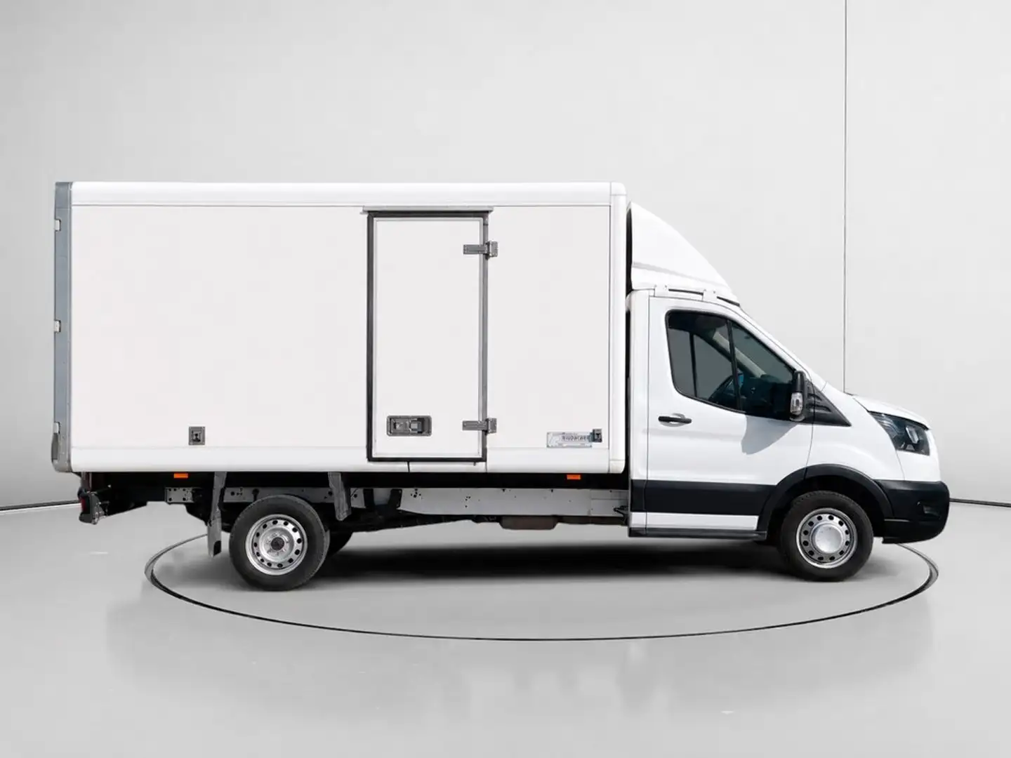 Ford Transit FT 350 L3 Chasis Heavy Duty Ambiente Tr. T Blanco - 2