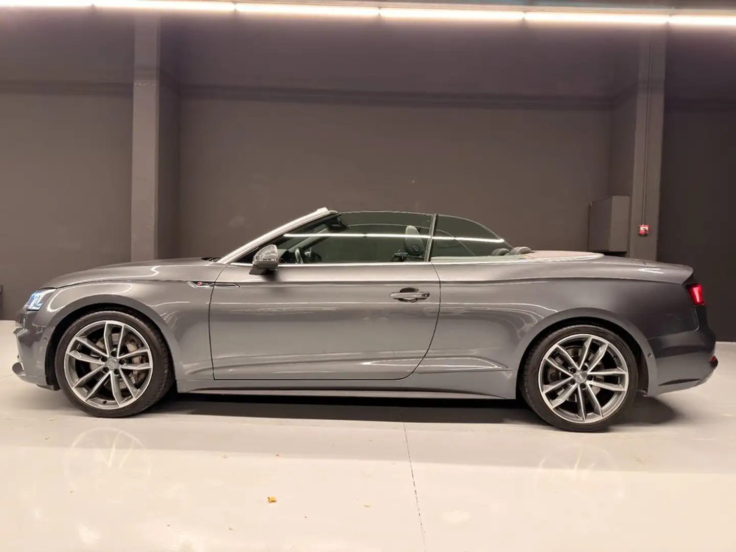 Audi A5 S line 3.0 TDI 210kW quattro tipt Cabrio Gris - 2