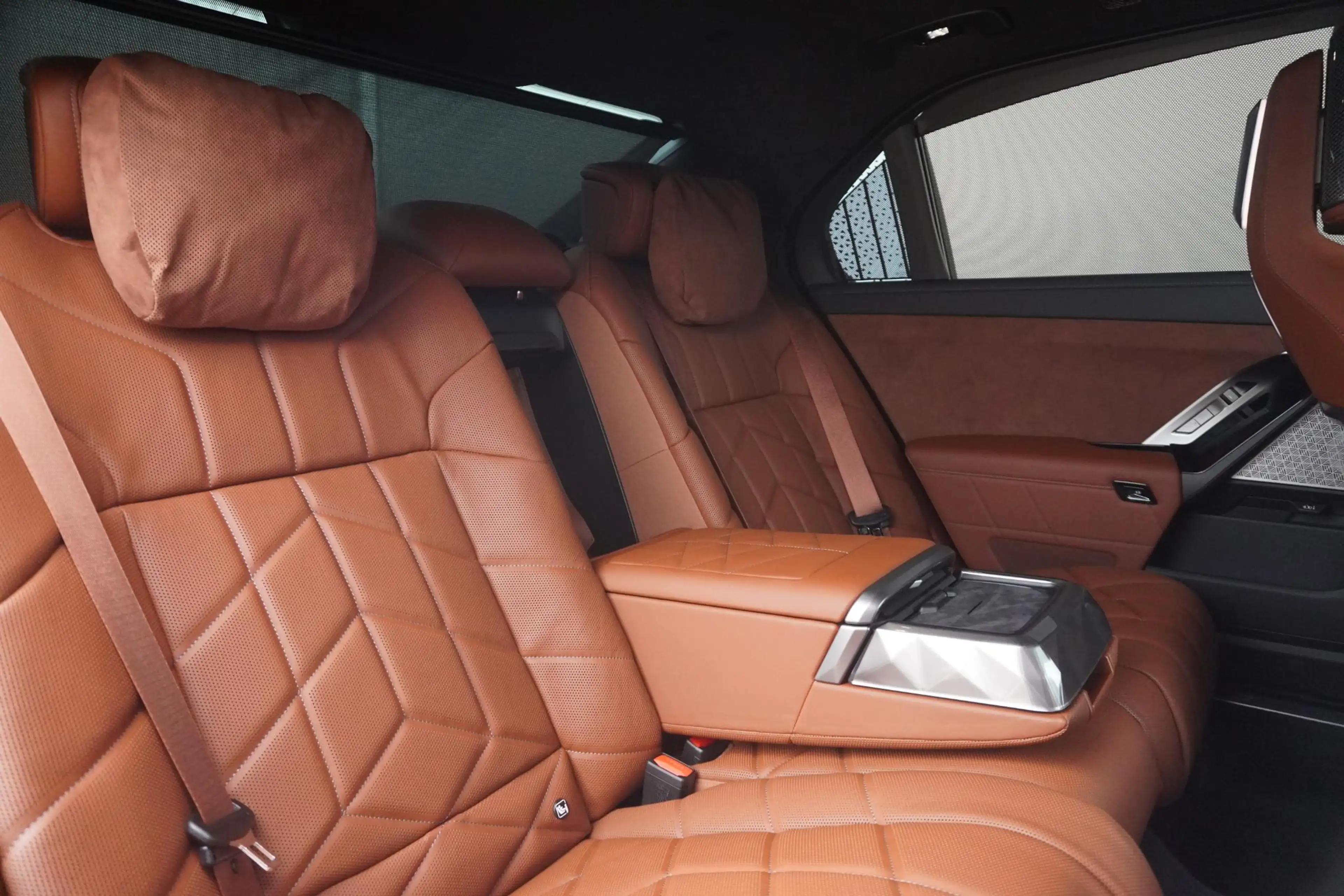 BMW i7 xDrive50 118.1 kWh Connoisseur Pack | M Sportpakke — photo 10
