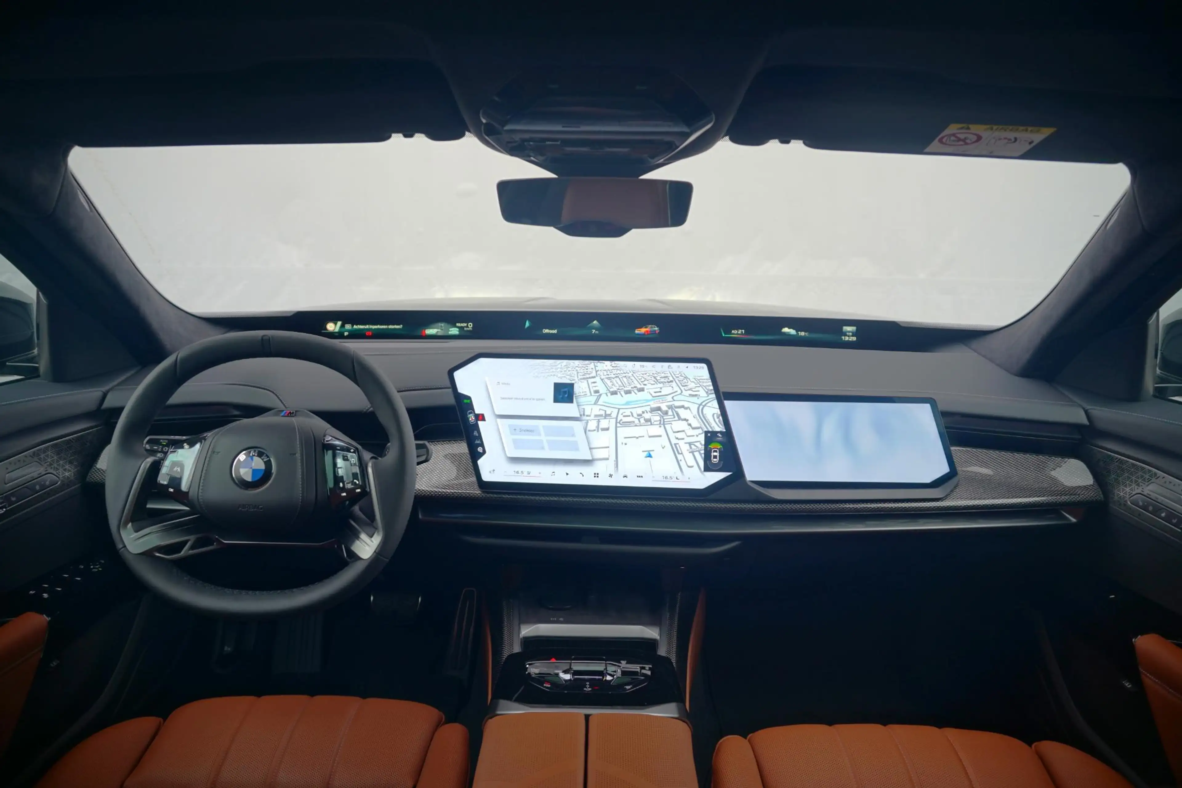 BMW i7 xDrive50 118.1 kWh Connoisseur Pack | M Sportpakke — photo 3