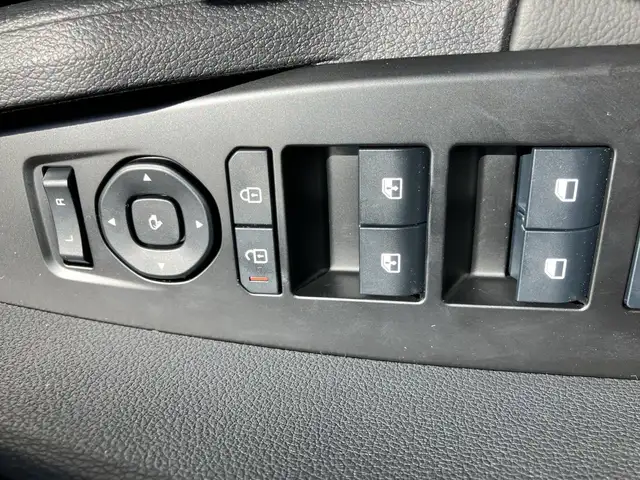 Kia Sportage view 24