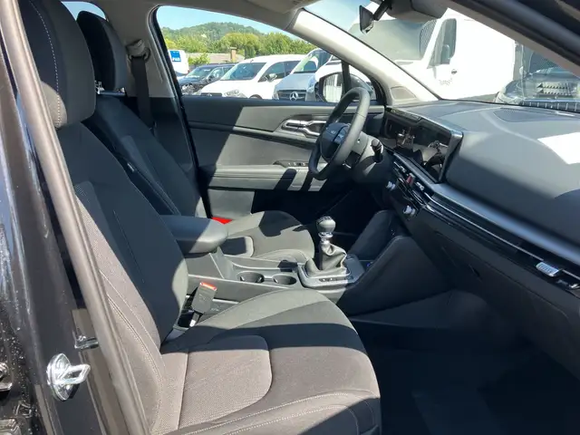 Kia Sportage view 16