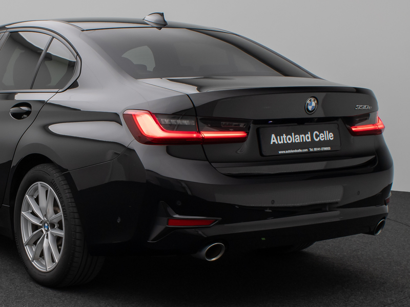 BMW 330 Laser 360°HUD DAB H K Lenkrhzg ACC Komfort — photo 14