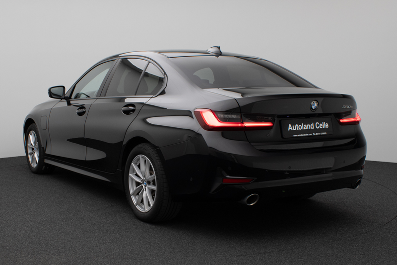 BMW 330 Laser 360°HUD DAB H K Lenkrhzg ACC Komfort — photo 9