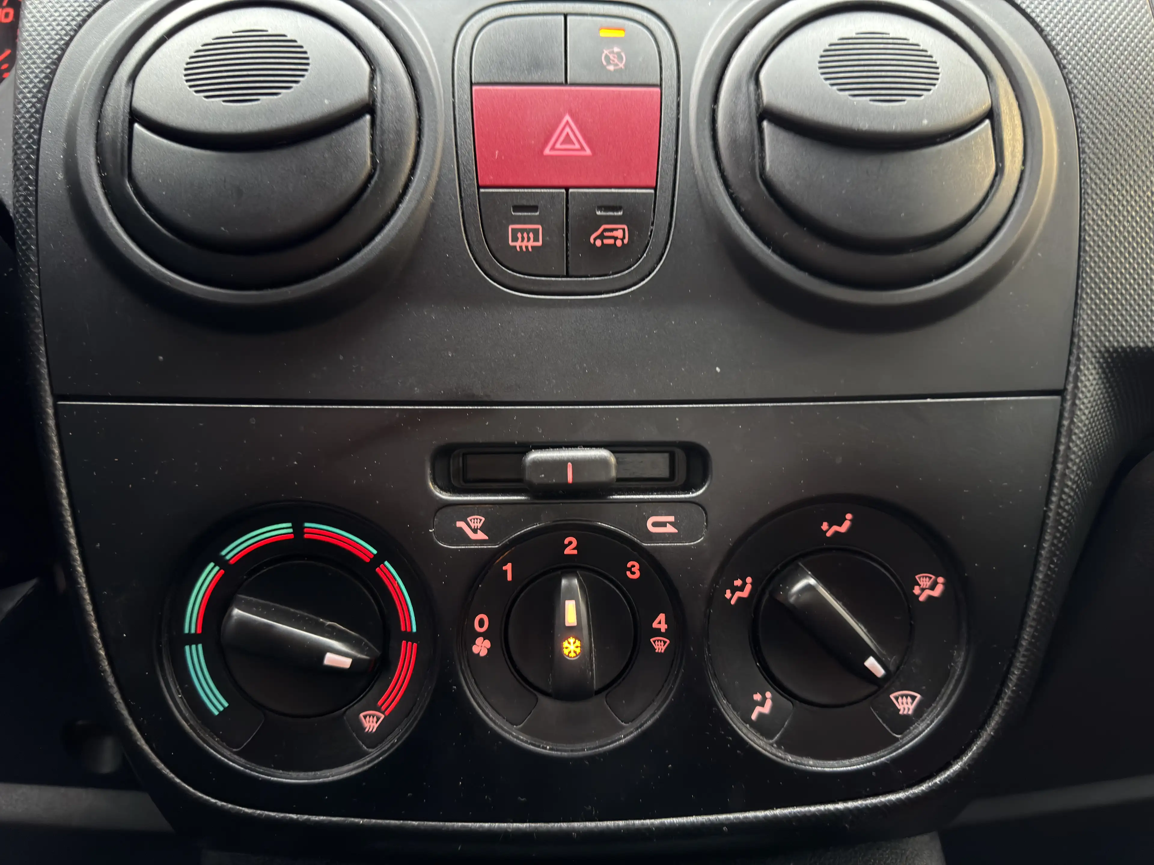 Fiat Fiorino 1.3 Multijet Stop/Start DPF (EU5) — photo 14