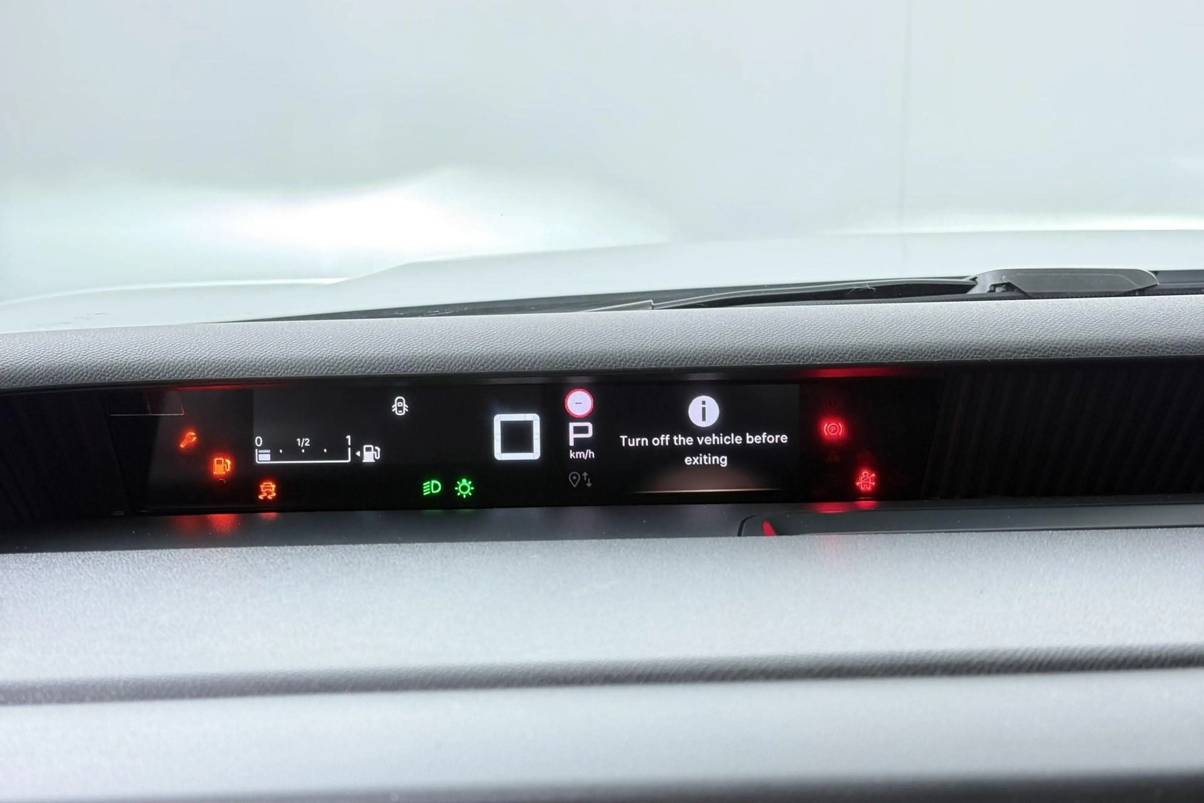 Citroen C3 Aircross 1.2 Hybrid 145pk Plus 7p. Climate Control | Parkee — photo 6