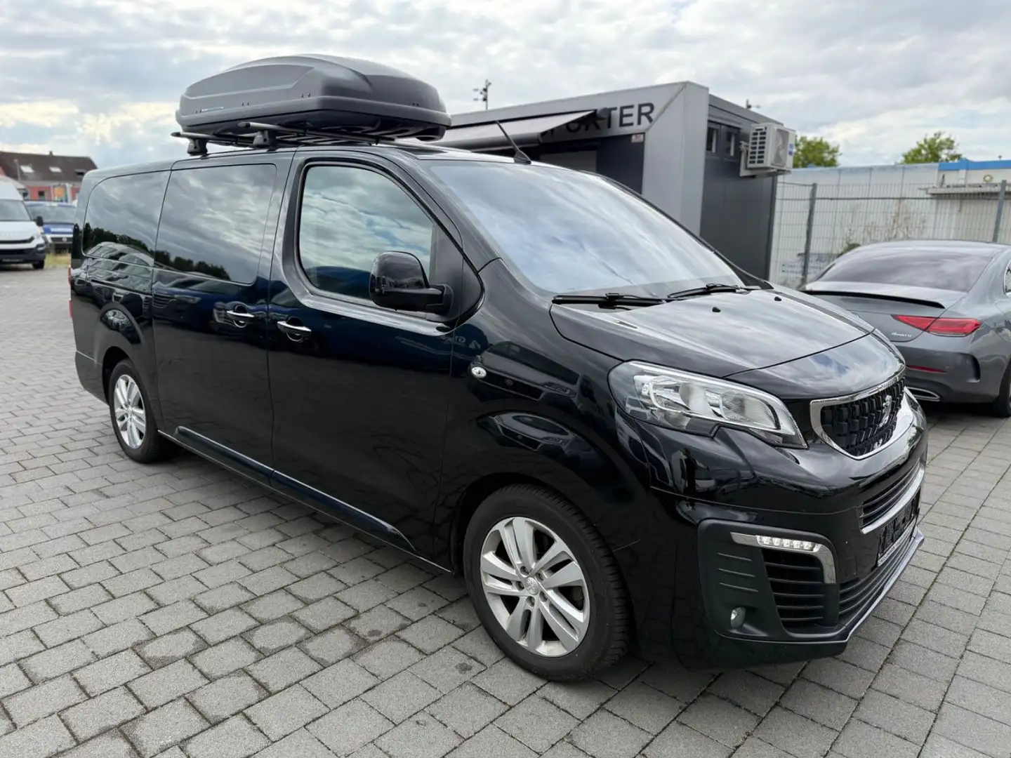 Peugeot Traveller L3 Camper Business Autom. 5-7 Sitze Schwarz - 1