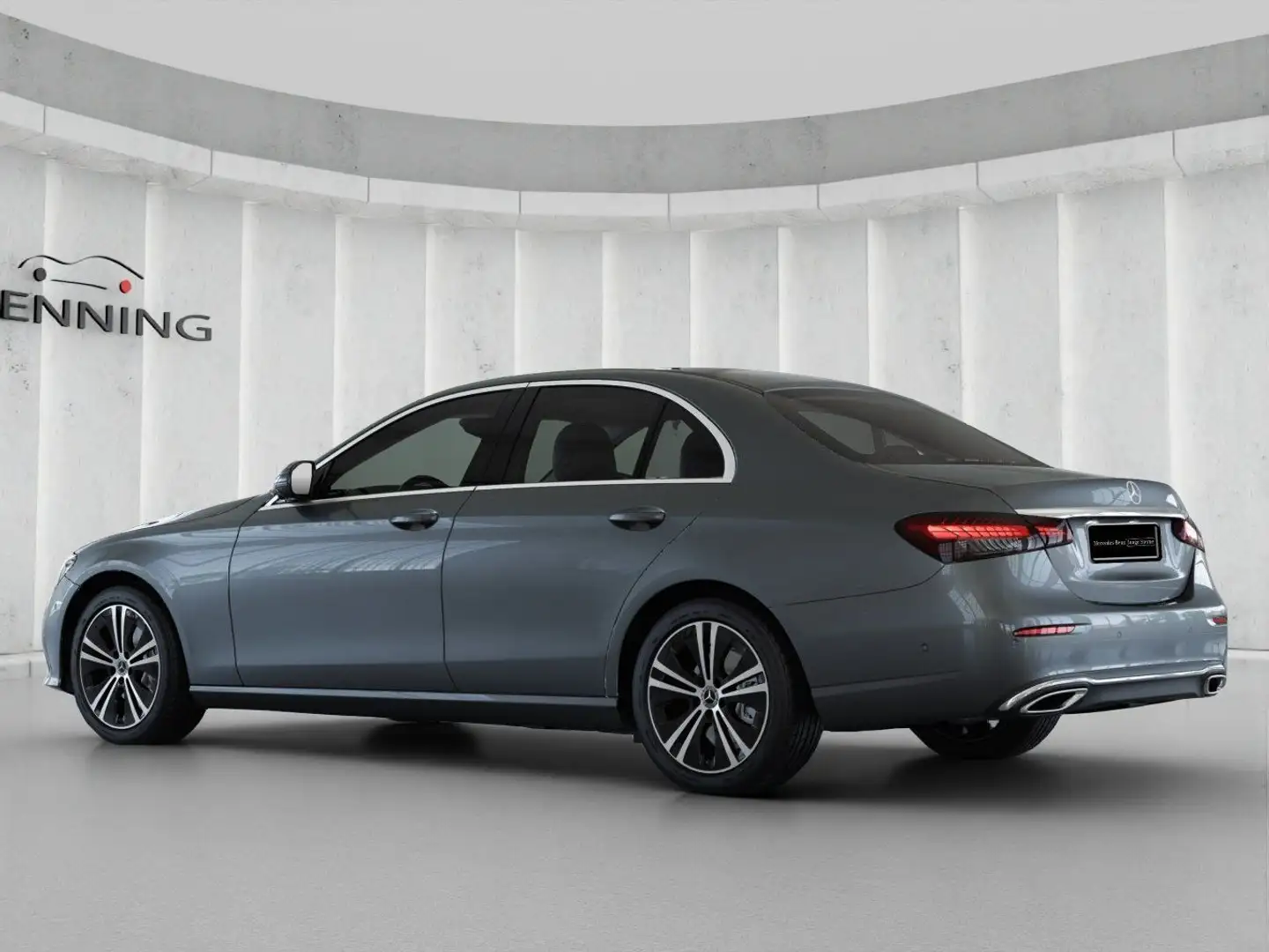 Mercedes-Benz E 300 d 4-M Limo Burmester Distronic 360° Sthzg Grau - 2