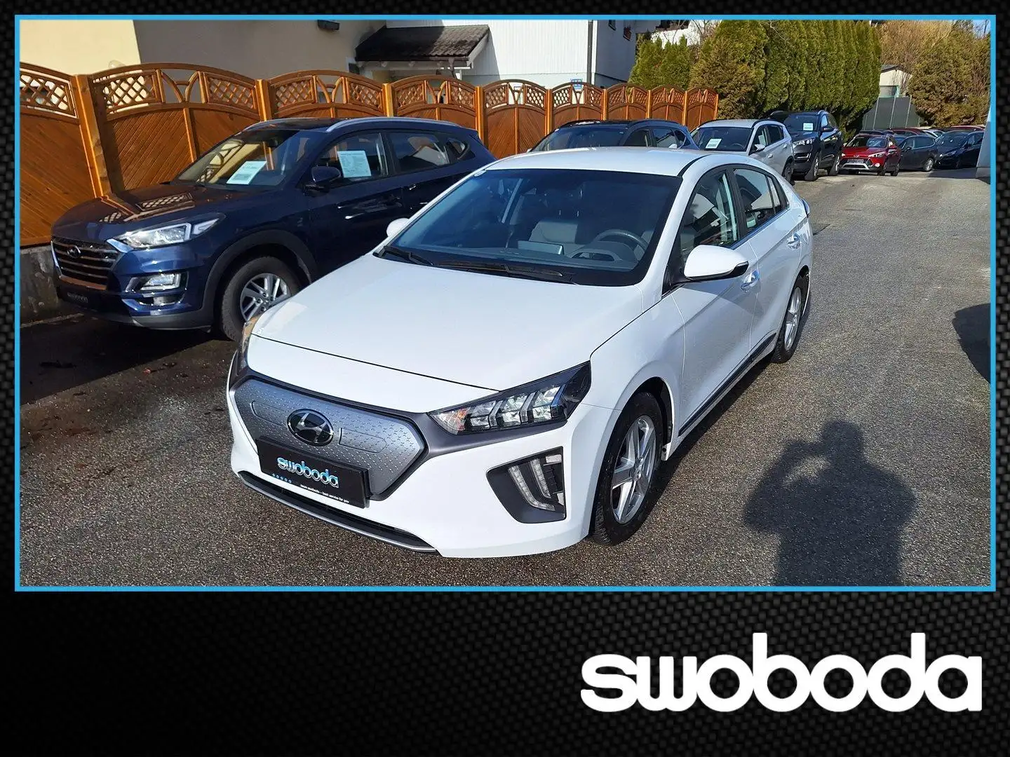 Hyundai IONIQ Ioniq Elektro Level 4**311-km Reichweite** Weiß - 1
