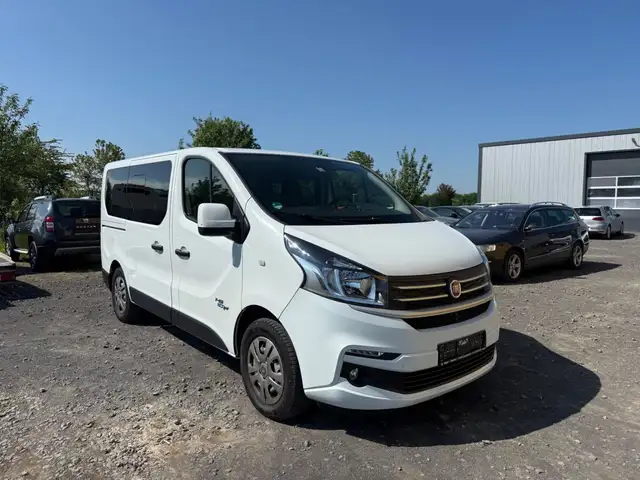 Fiat Talento Kombi L1H1 1,0t Family 9 Sitzen 2X Klima