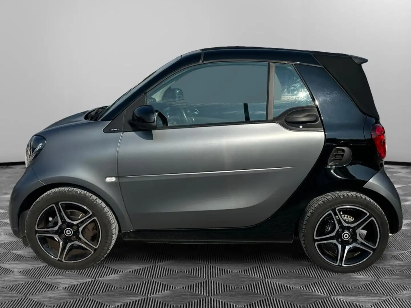 smart forTwo Smart Fortwo Cabrio 0.9i - 90 S\u0026S - BV Twinamic  CABRIOLET II Prime Noir - 2