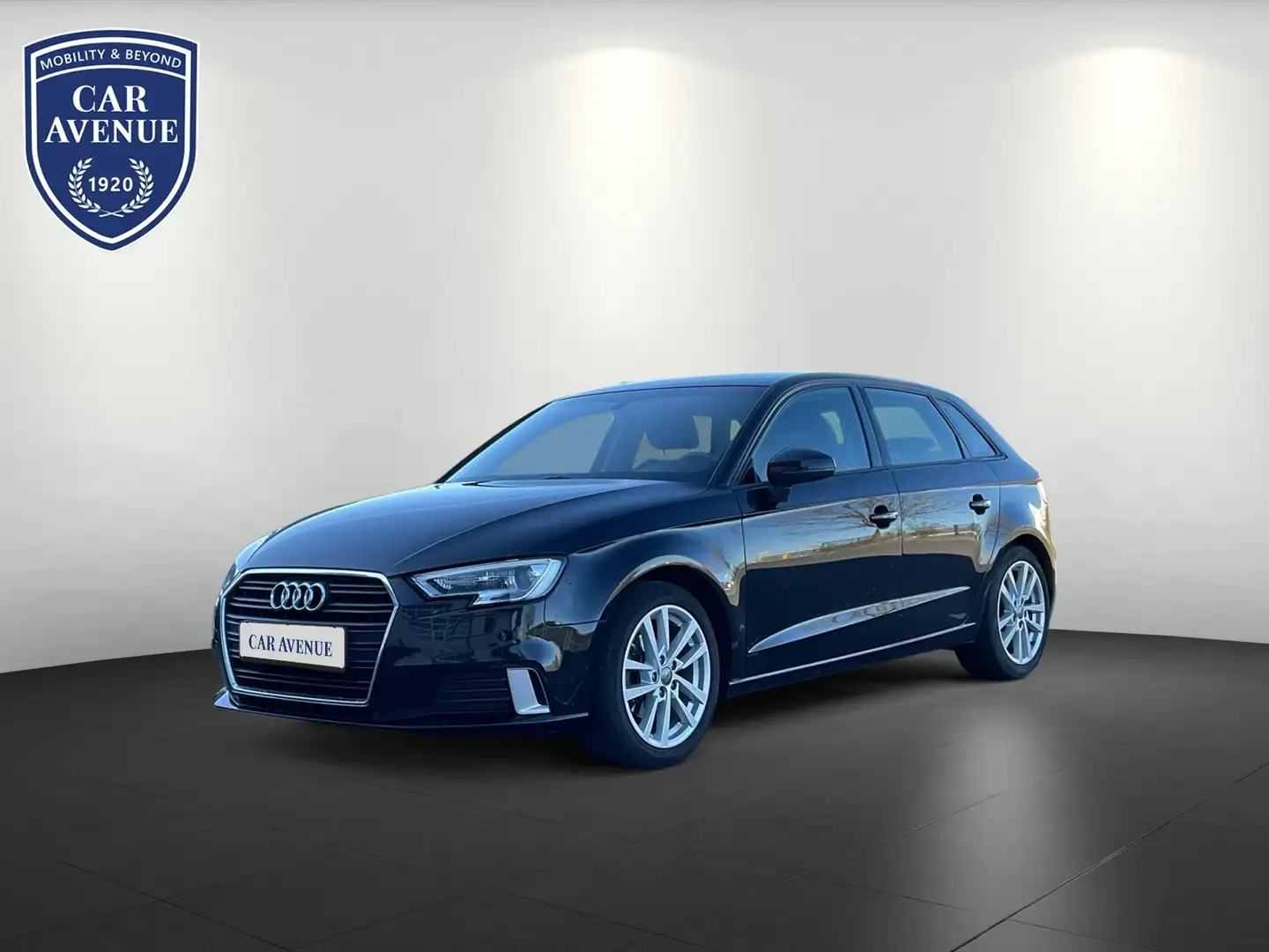 Audi A3 Sportback 35 TFSI 150 Noir - 1