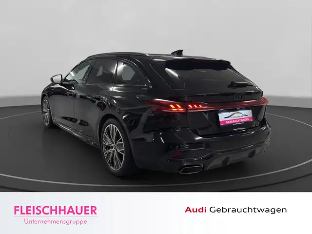 Audi A5 view 5