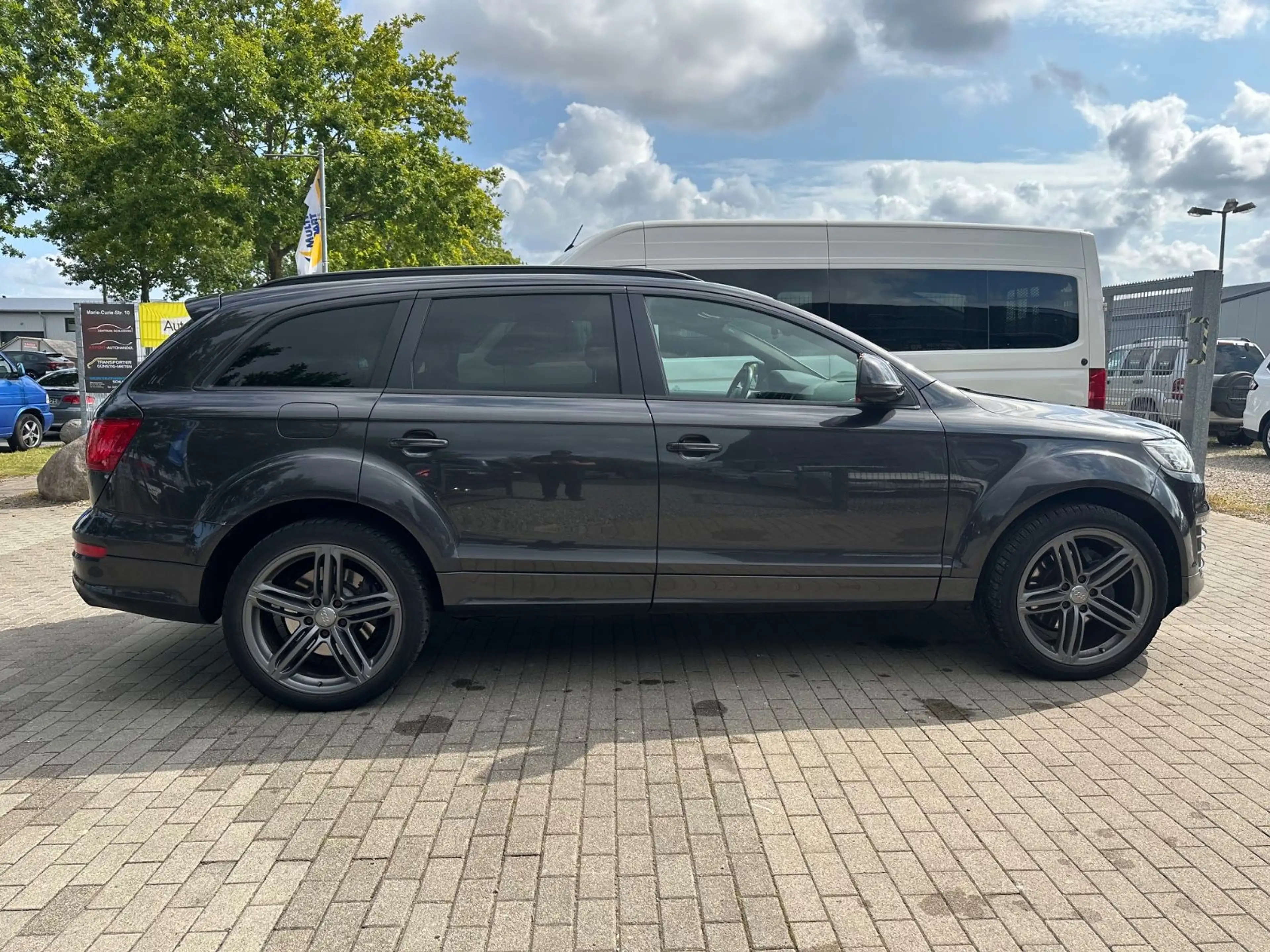 Audi Q7 4.2 TDI Quattro S-Line V12-Paket Pano Kamera — photo 4
