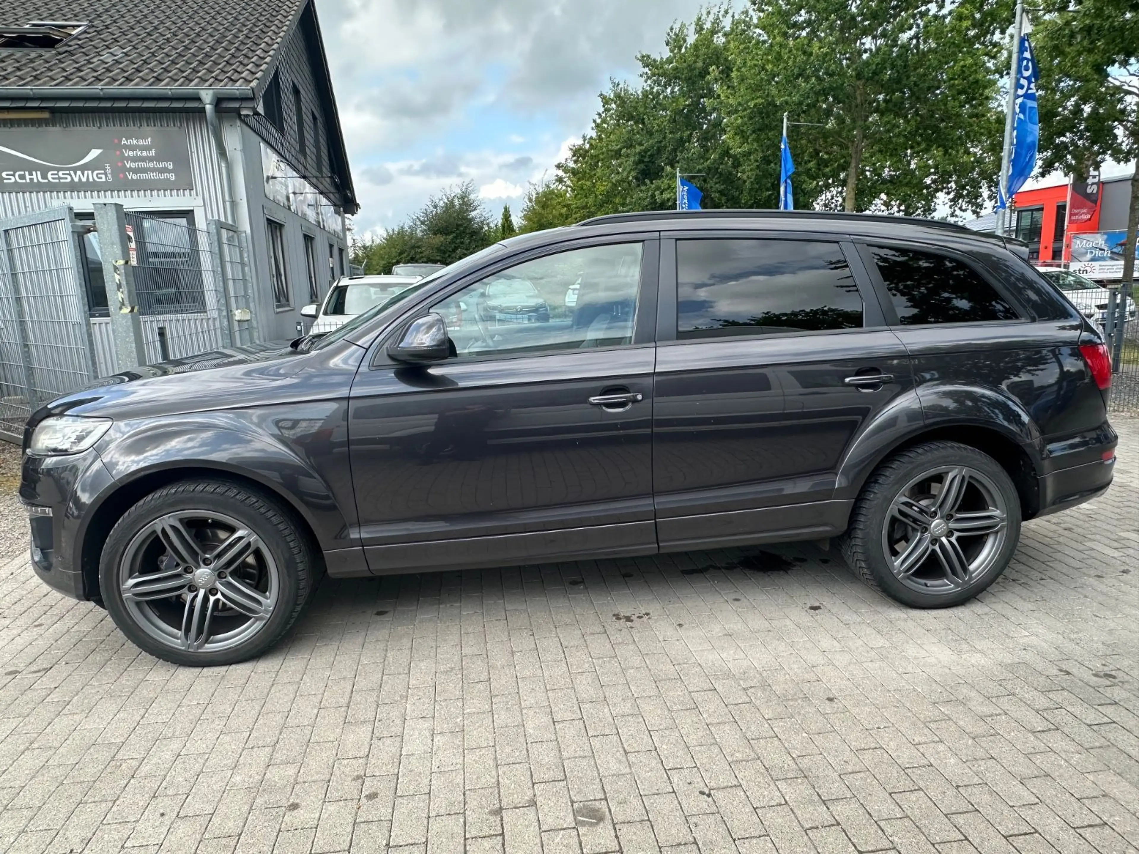 Audi Q7 4.2 TDI Quattro S-Line V12-Paket Pano Kamera — photo 8
