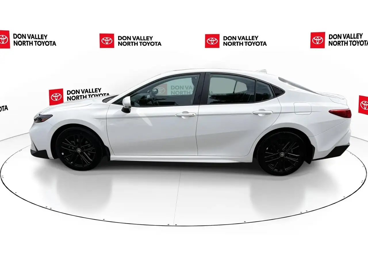 Toyota Camry снимка Toyota Camry