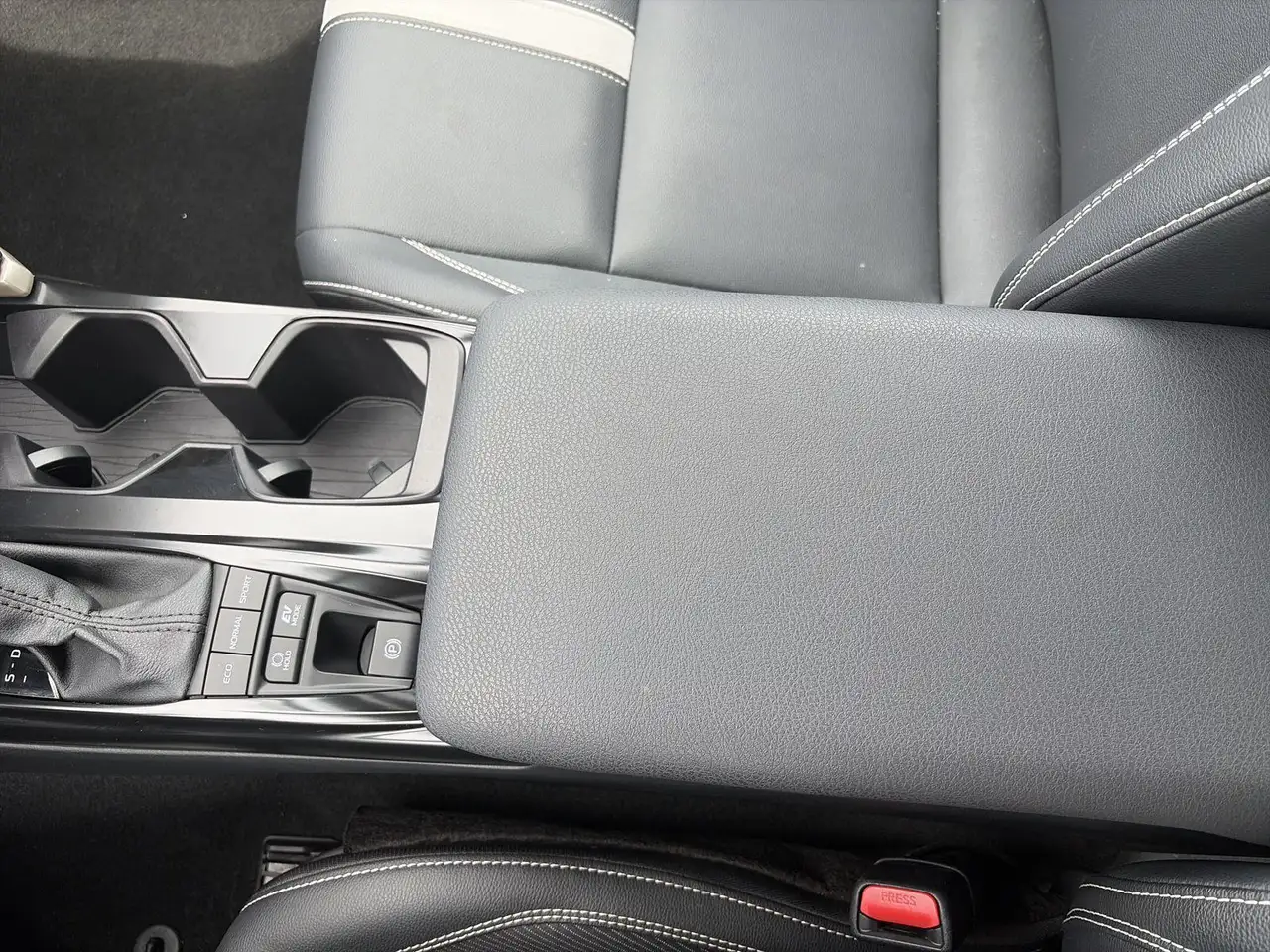Toyota Camry снимка Toyota Camry