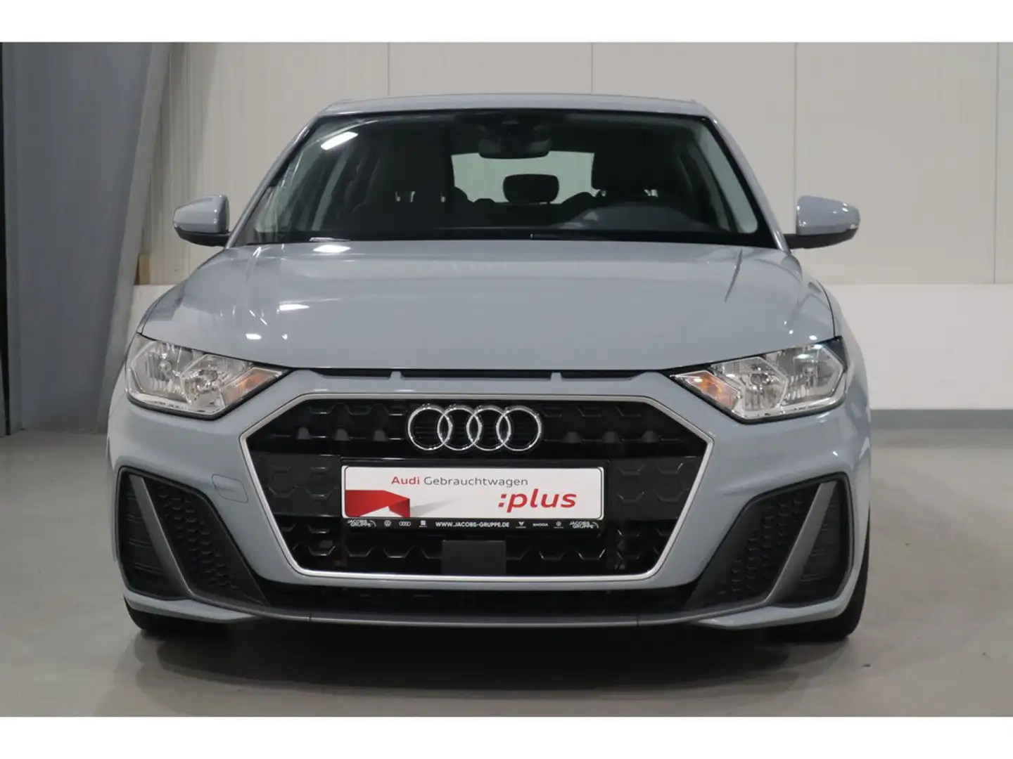 Audi A1 Sportback 30 TFSI S line Klima*SH*PDC * Grau - 2