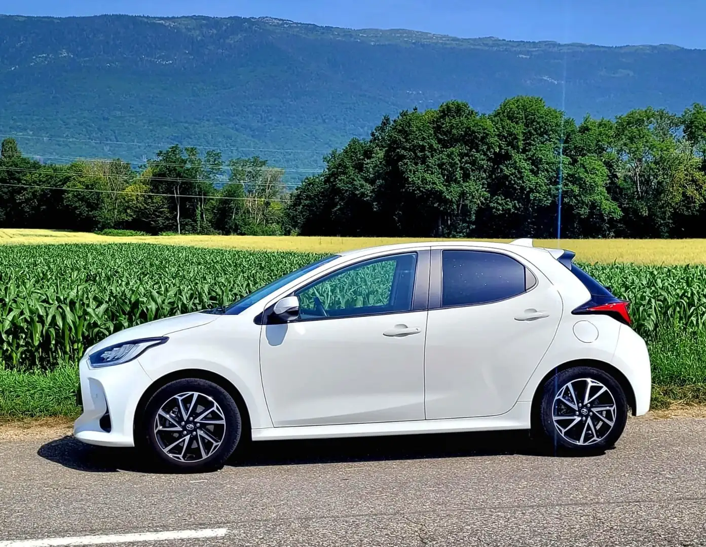Toyota Yaris Yaris Hybride 116h Design Blanc - 1
