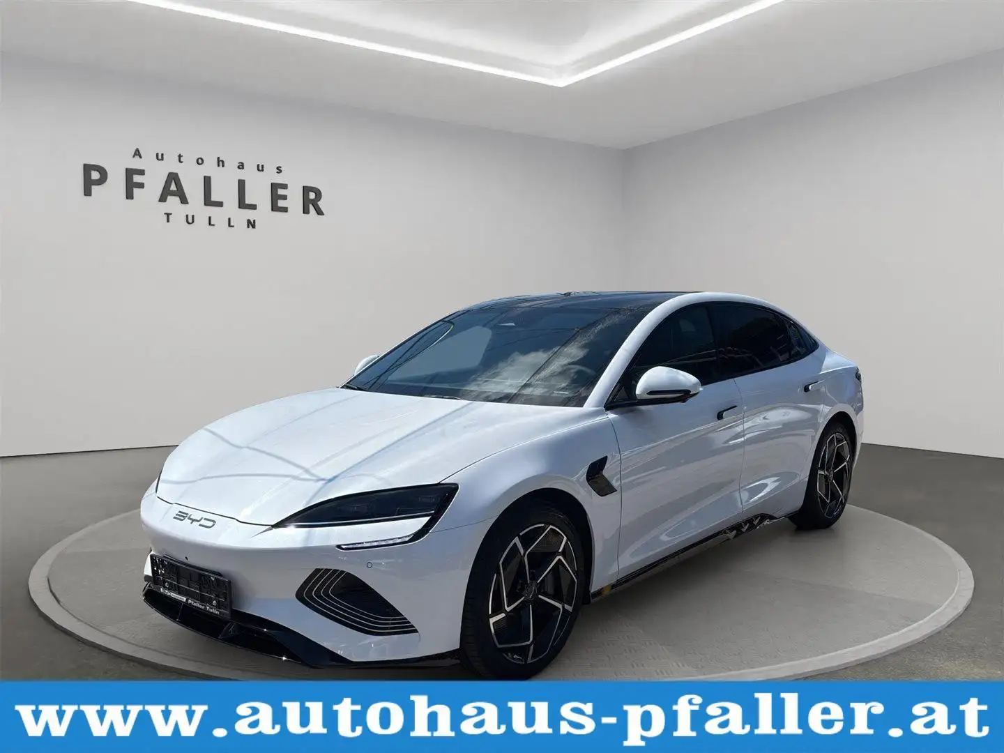 BYD Seal Excellence Osterreich Paket 82,5kWh AWD Alb - 1