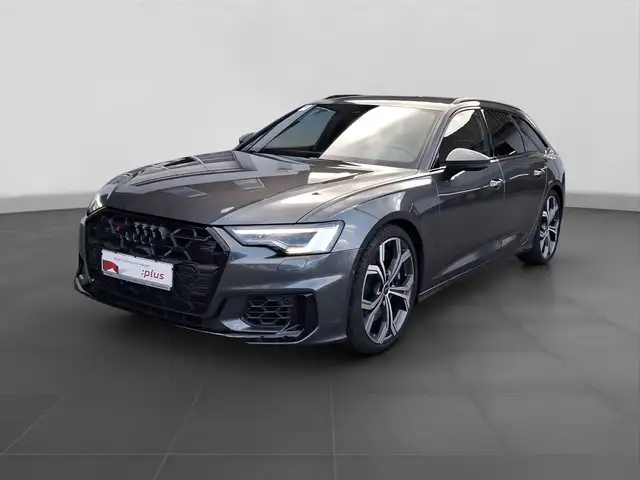 Audi S6 view 2