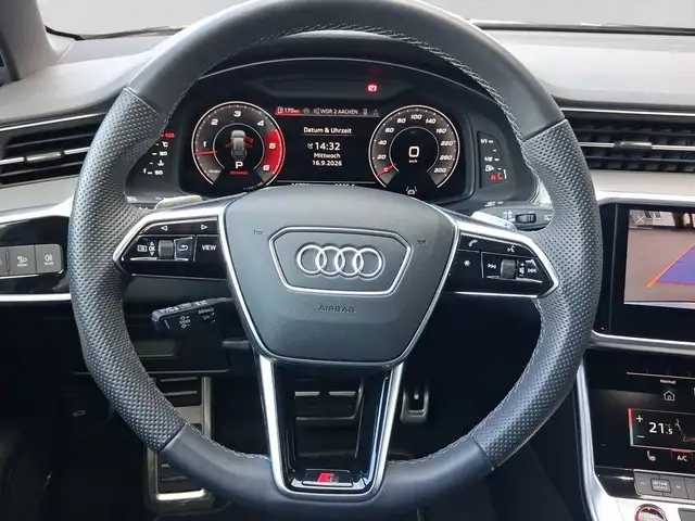 Audi S6 view 9