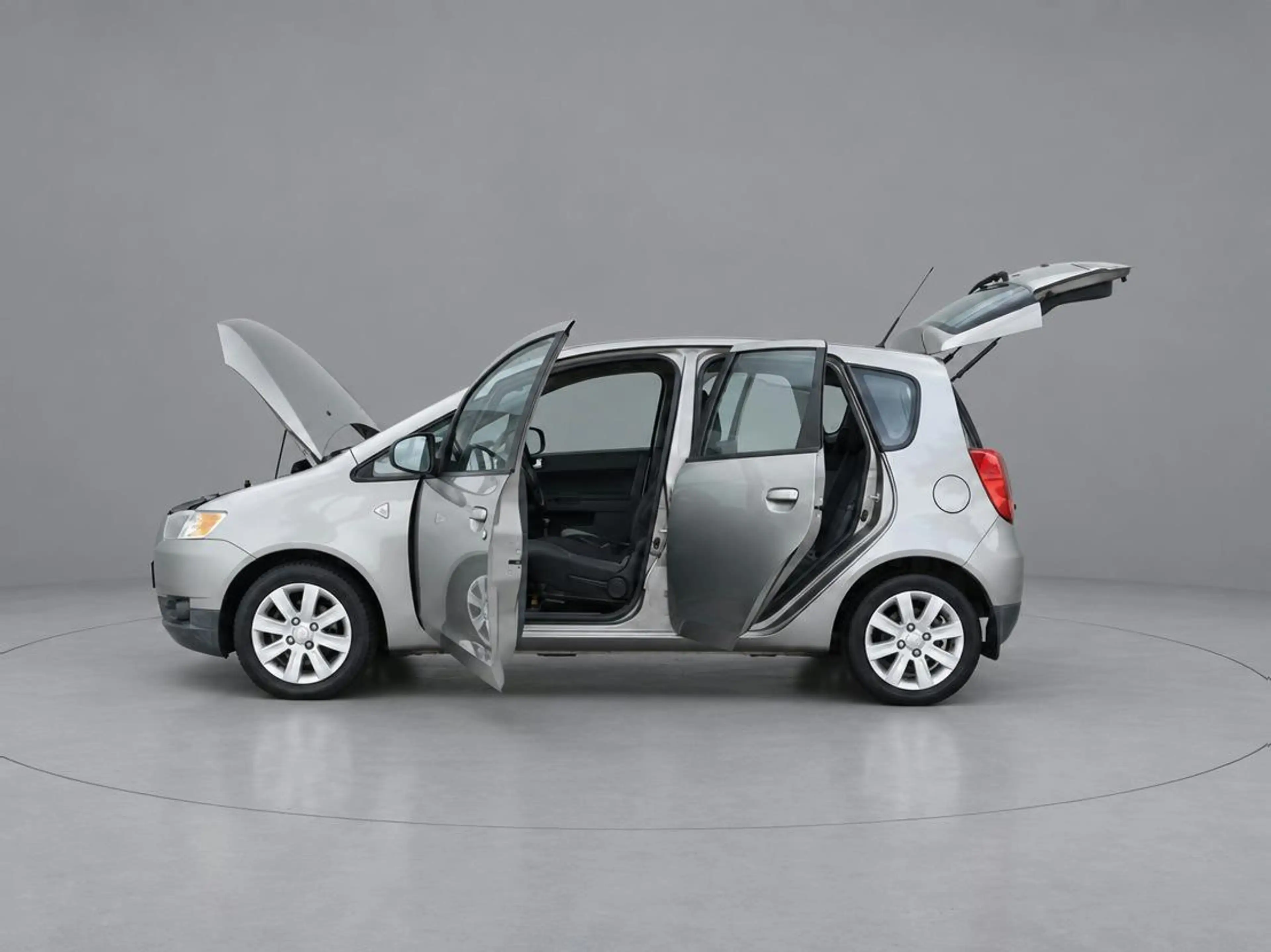 Mitsubishi Colt 1.3 Invite — photo 4