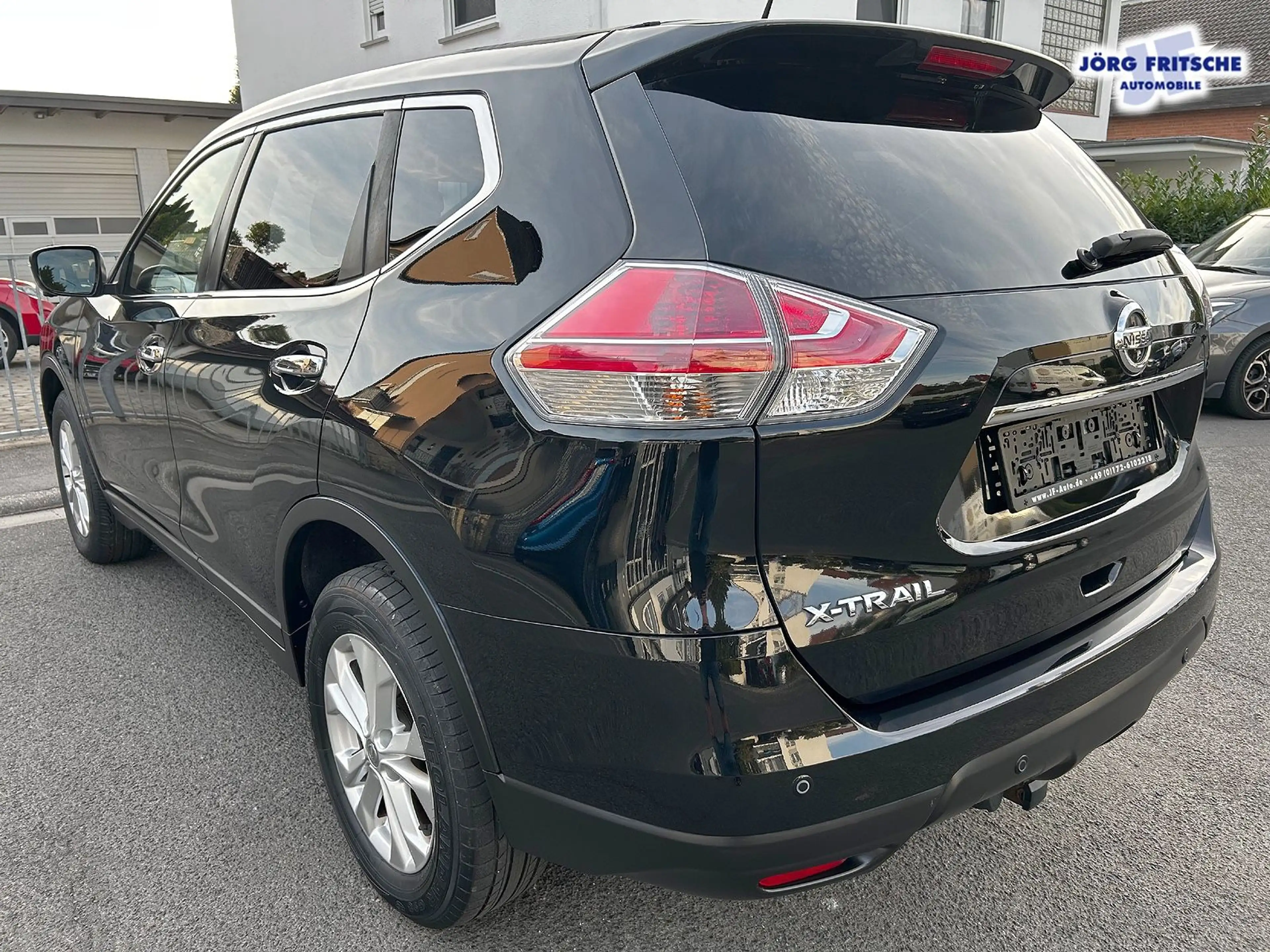 Nissan X-Trail Acenta 4x4*NAVI*360°*AHK*NUR 30.300 KM — photo 12
