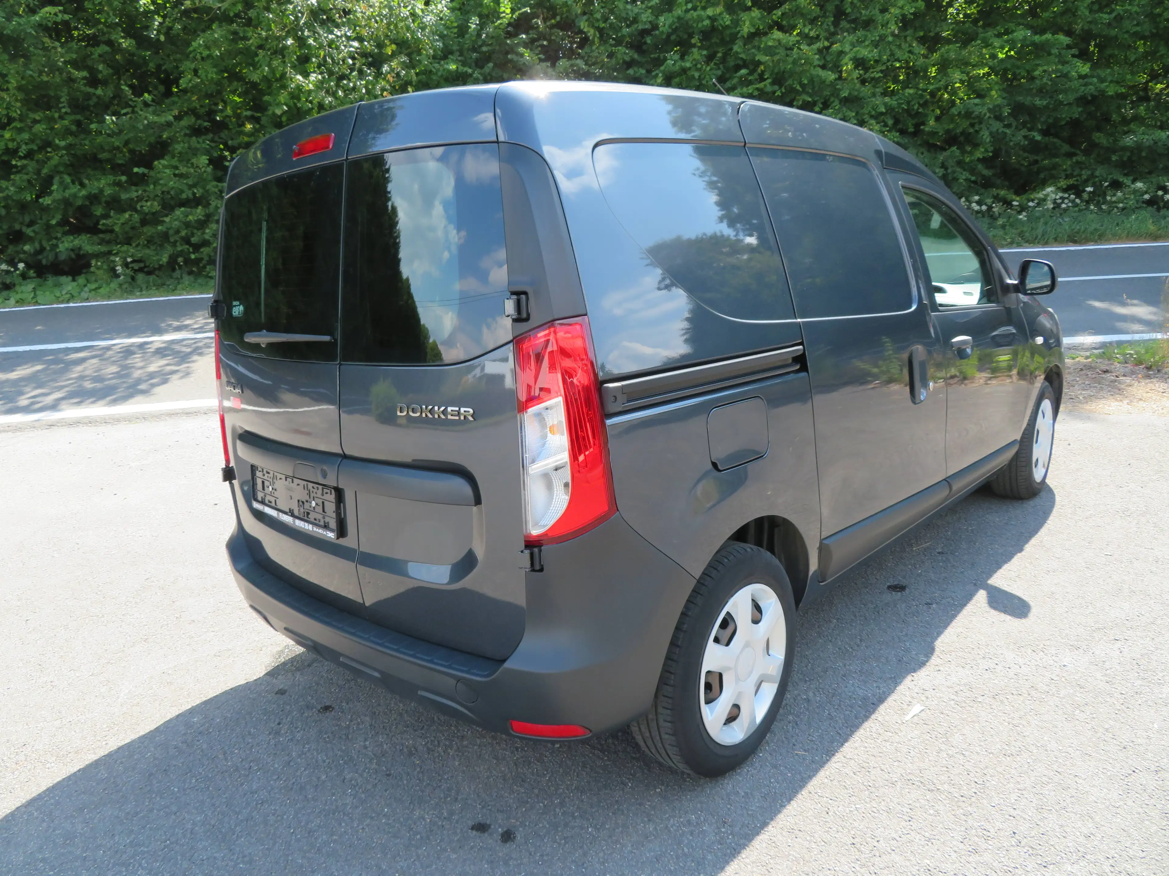 Dacia Dokker 1.6i SCe (EU6.2) — photo 3