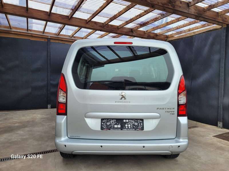 Peugeot Partner Tepee 1.6 — photo 4