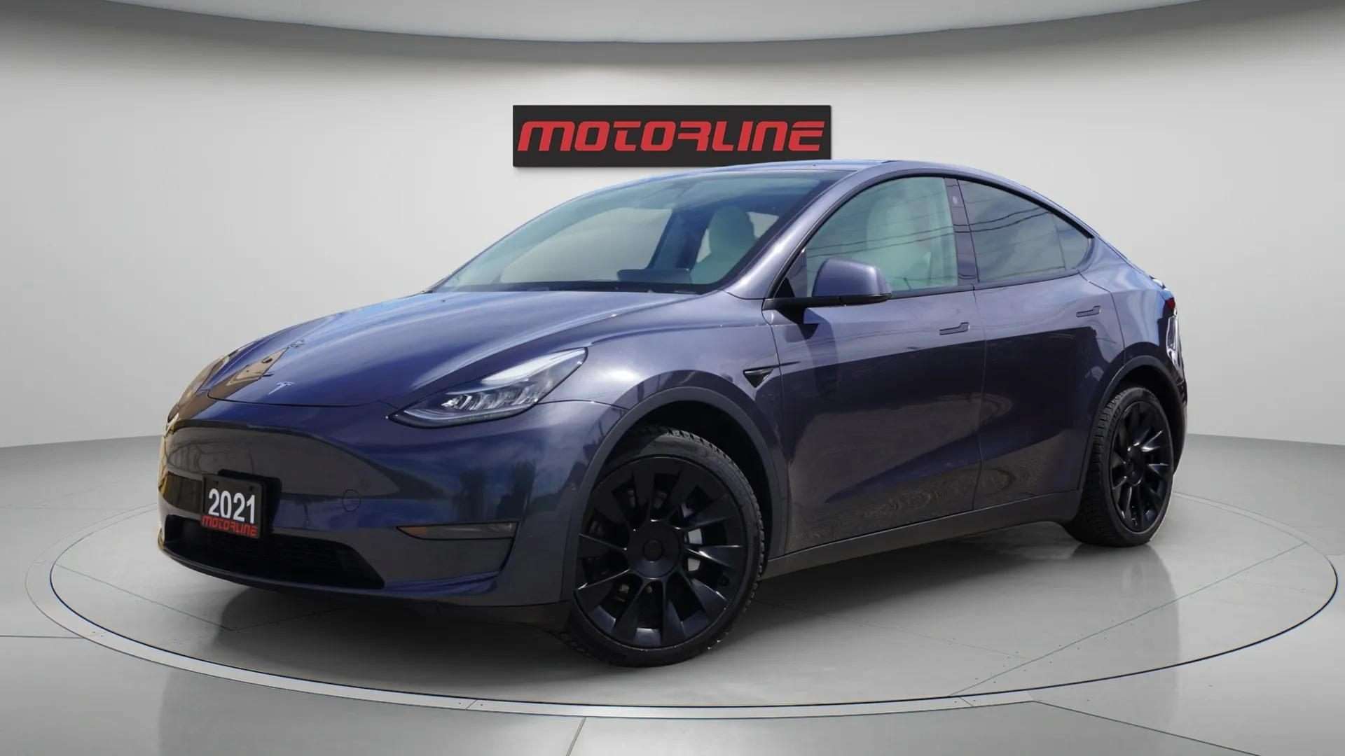 2021 Tesla Model Y Long Range | AWD | Premium Interior |