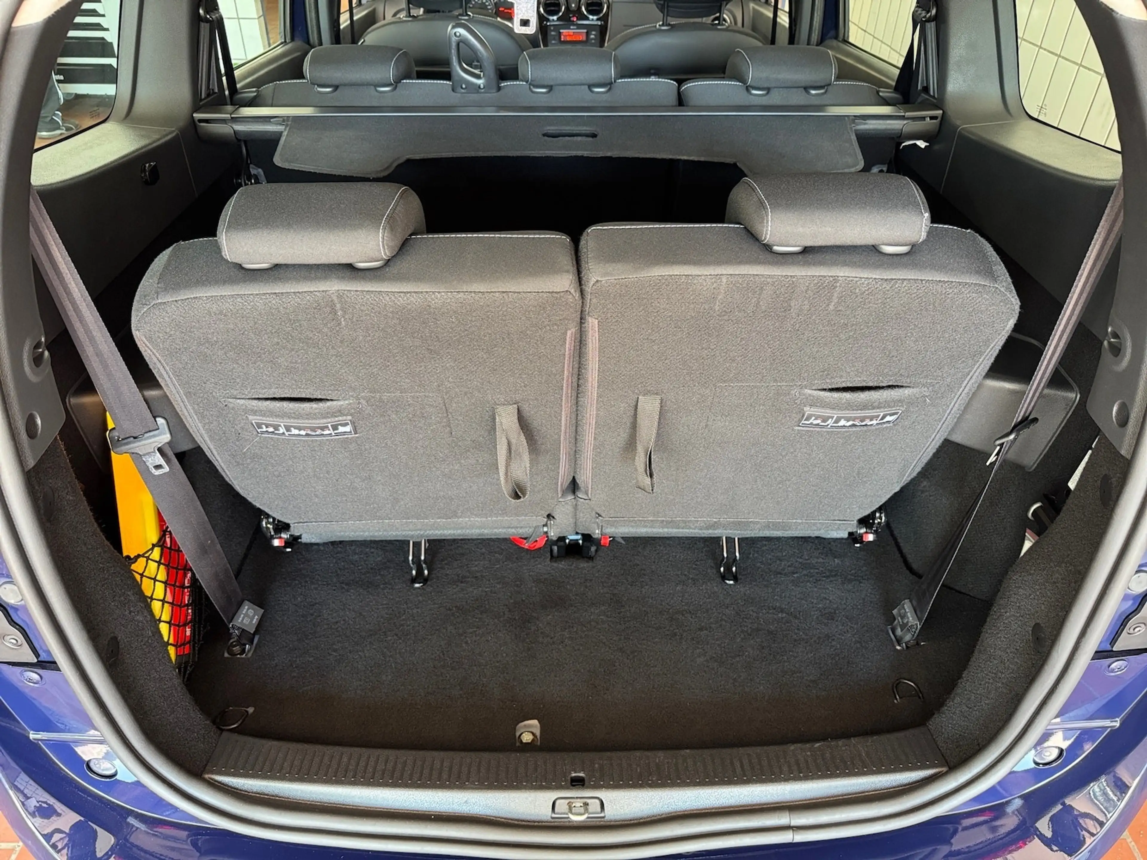 Dacia Lodgy Comfort 7Sitzer PDC*SHZ*Tempomat*BT/USB — photo 12