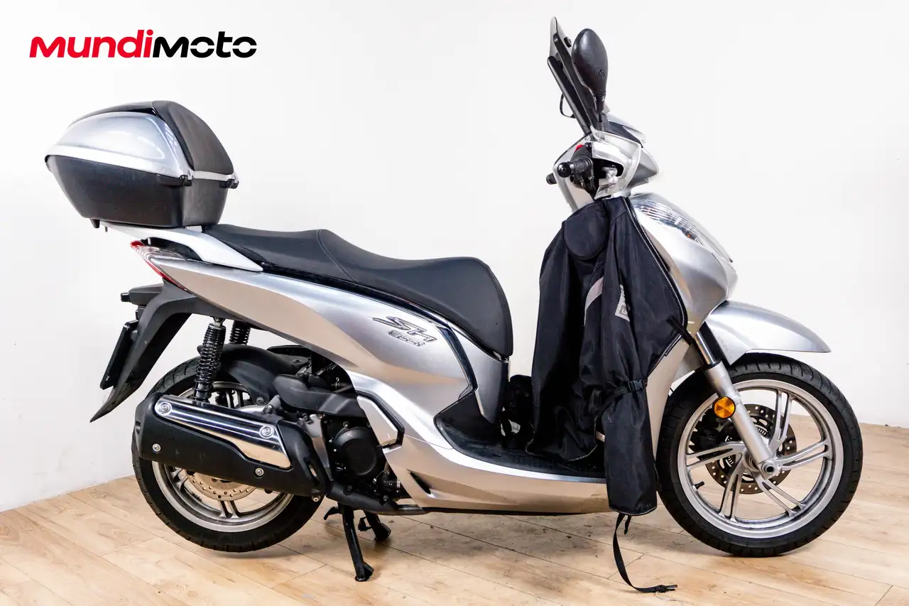 Honda SH 300