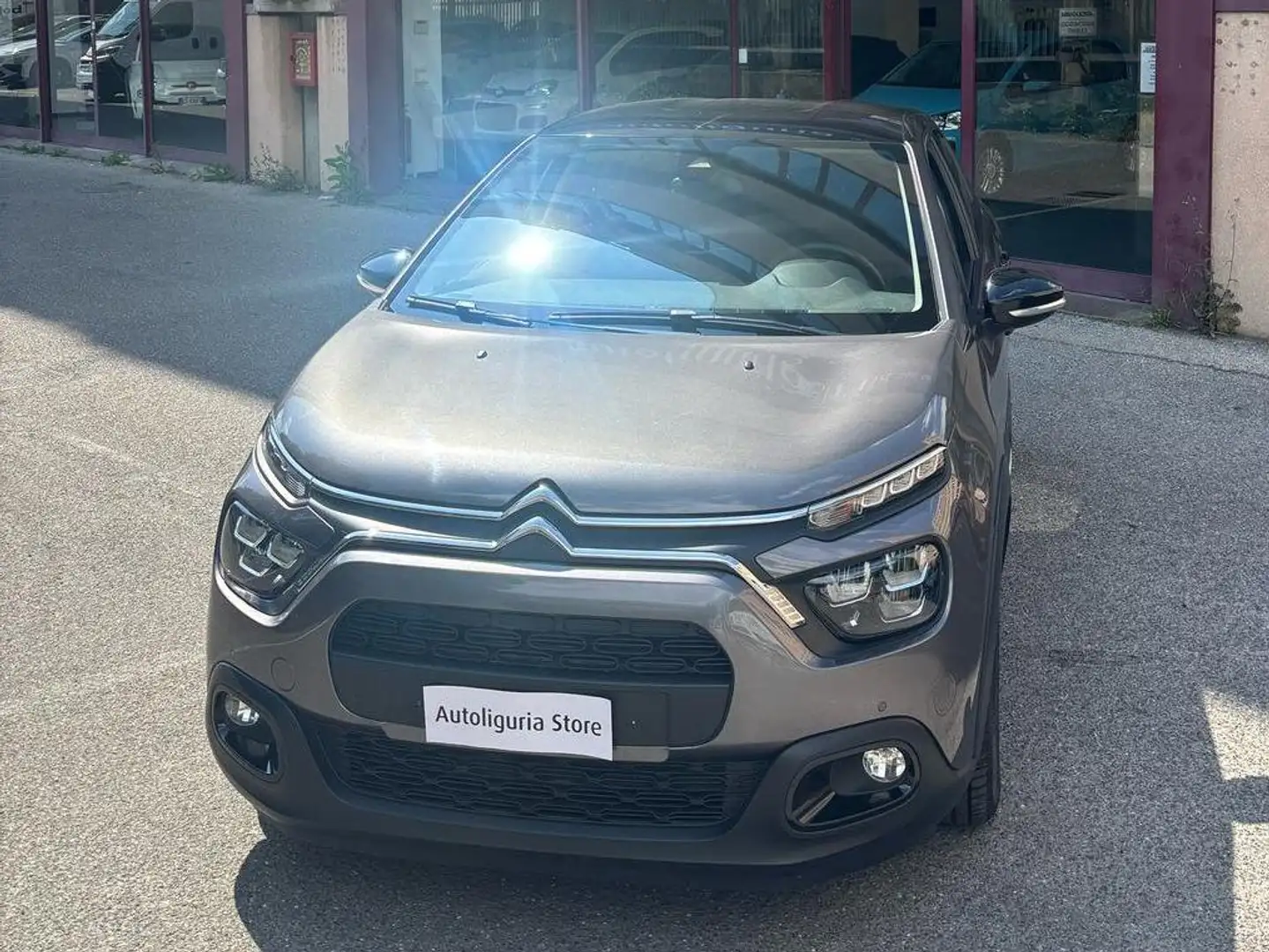 Citroen C3 1.2 puretech Shine s Bronze - 2
