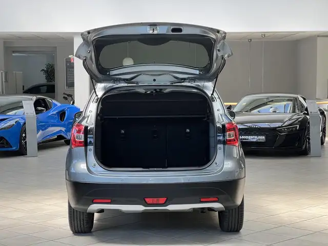 Suzuki SX4 S-Cross view 5