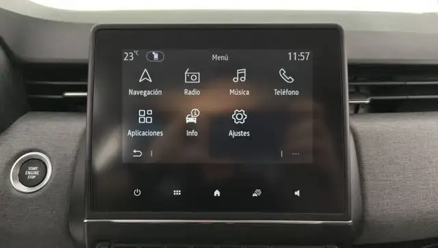 Renault Clio view 9