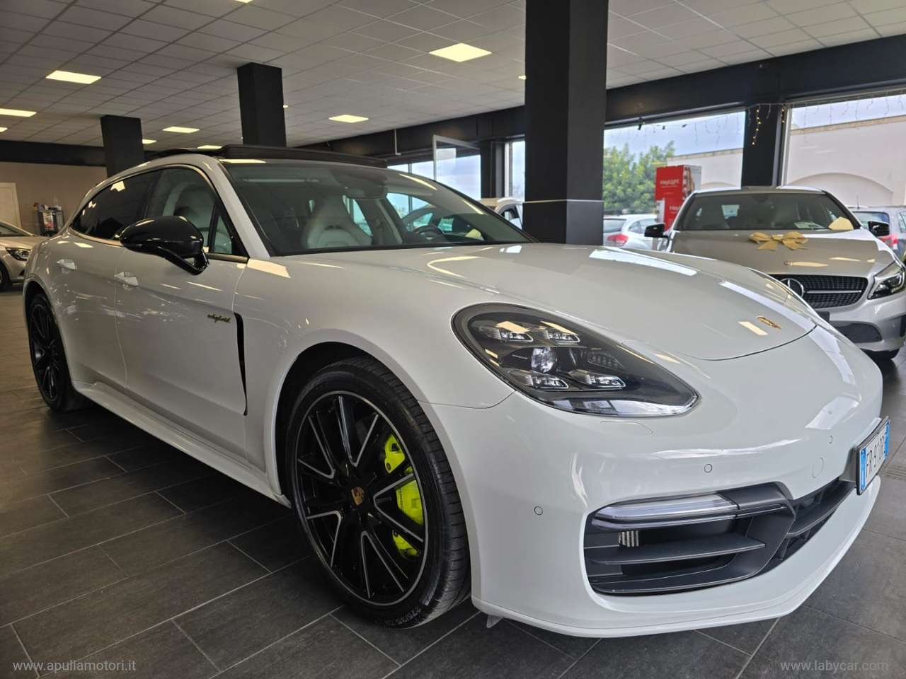 Porsche Panamera 4 E-Hybrid Sport Turismo
