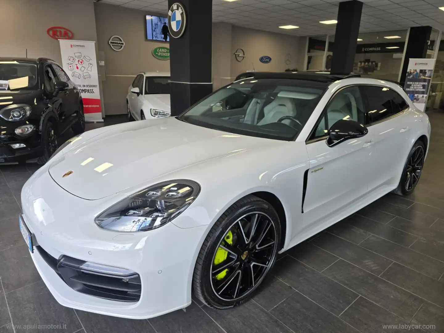 Porsche Panamera 4 E-Hybrid Sport Turismo Bianco - 2