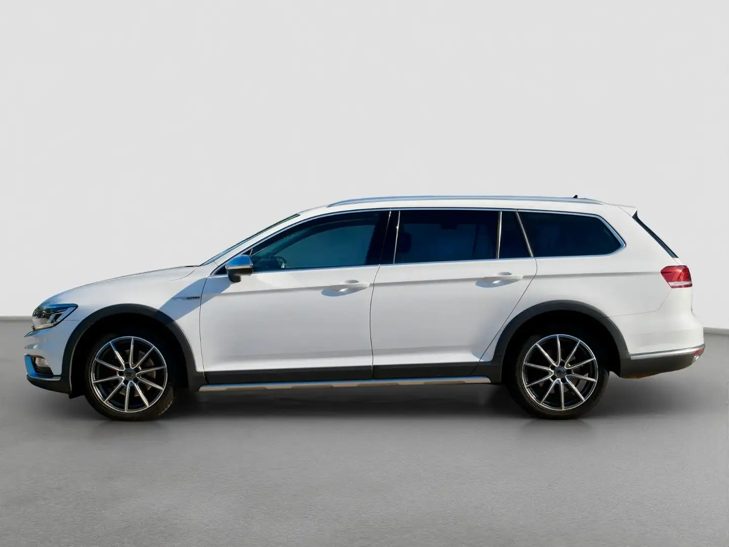 Volkswagen Passat Variant Alltrack 4M+ACC+Webasto+S-Hef+LED Bílá - 2