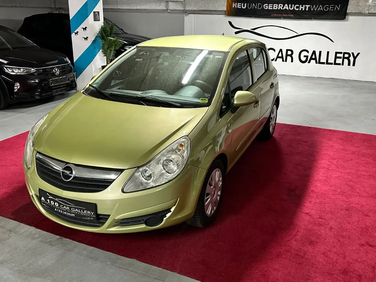 Opel Corsa D Edition*Klima*AllSeason*1Hand* Grün - 2