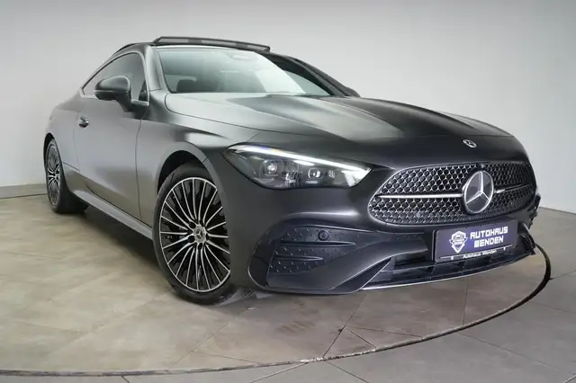 Mercedes-Benz CLE 300 4Matic Coupe AMG Premium Plus Leder/HUD/
