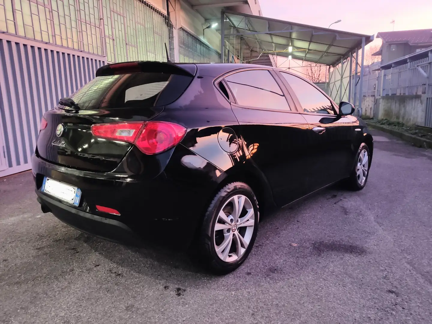 Alfa Romeo Giulietta Giulietta 1.6 jtdm Distinctive E5+ Nero - 2