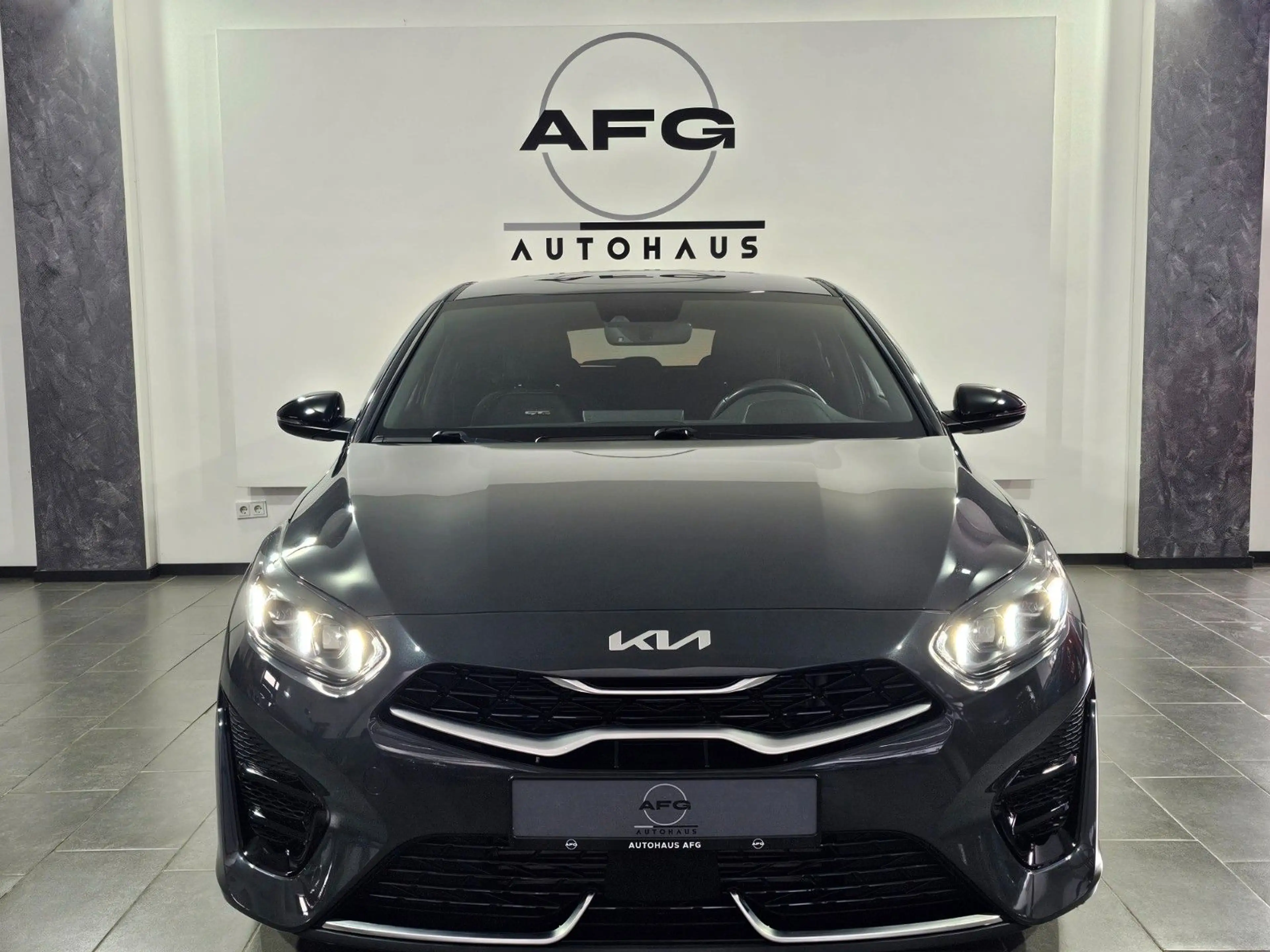 Kia ProCeed / pro_cee'd GT-LINE*AUTOMATIK — photo 2
